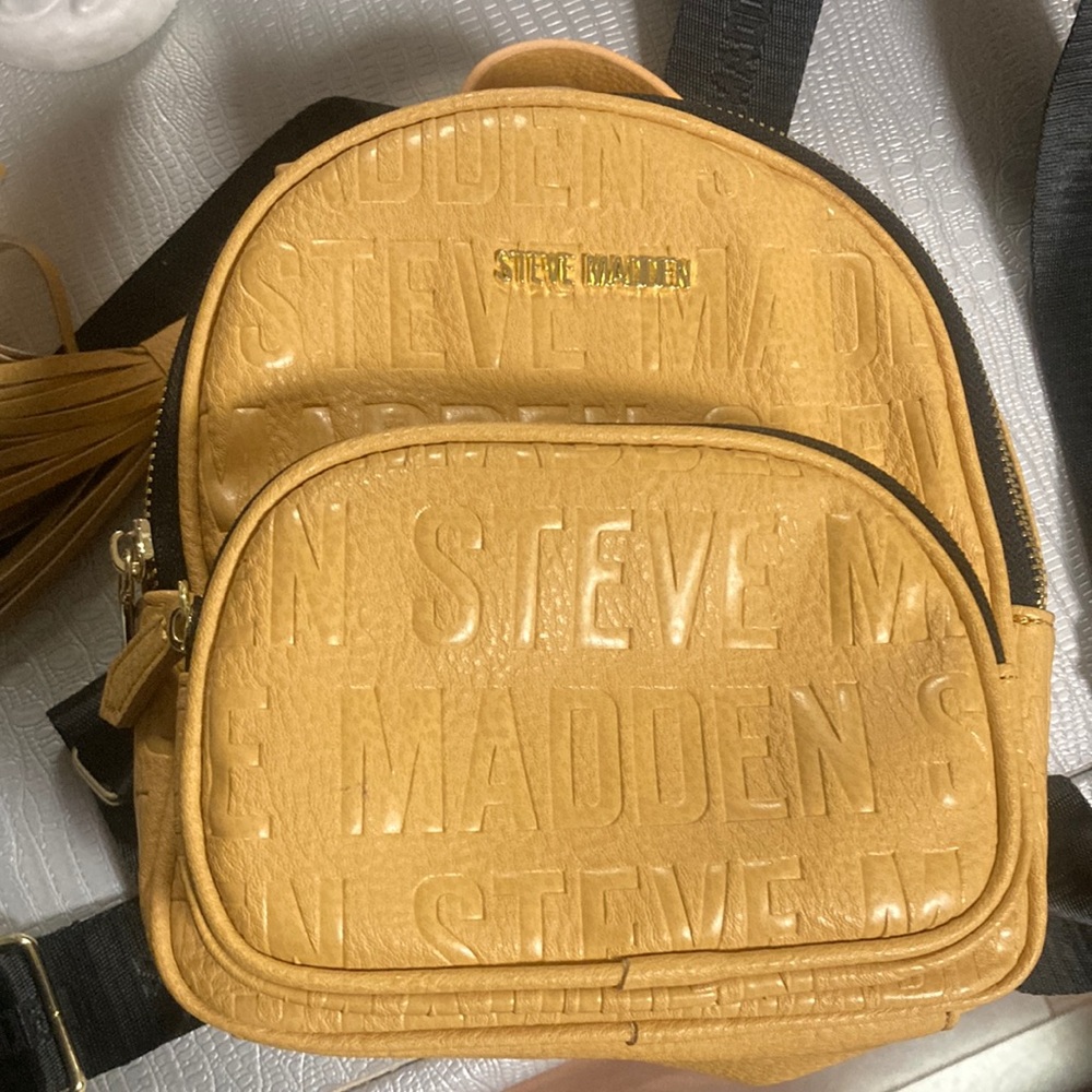 Steve Madden small Back pack bag